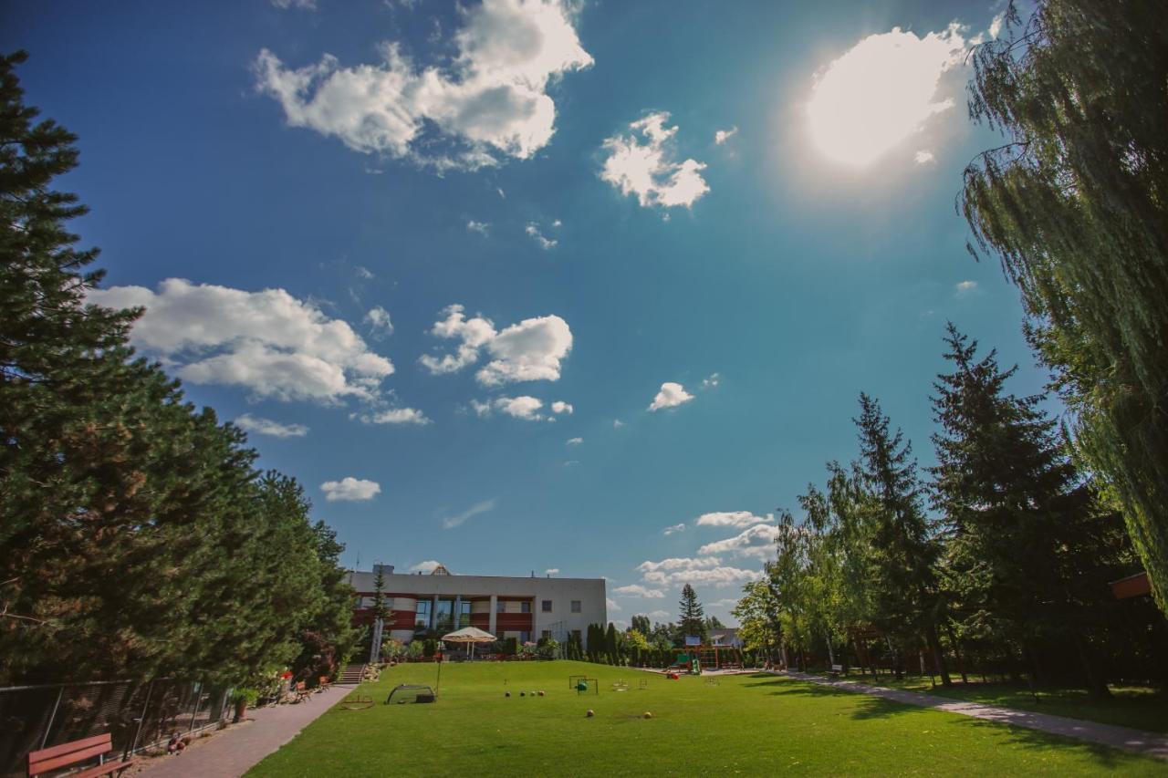 Eurohotel Swarzędz Kültér fotó