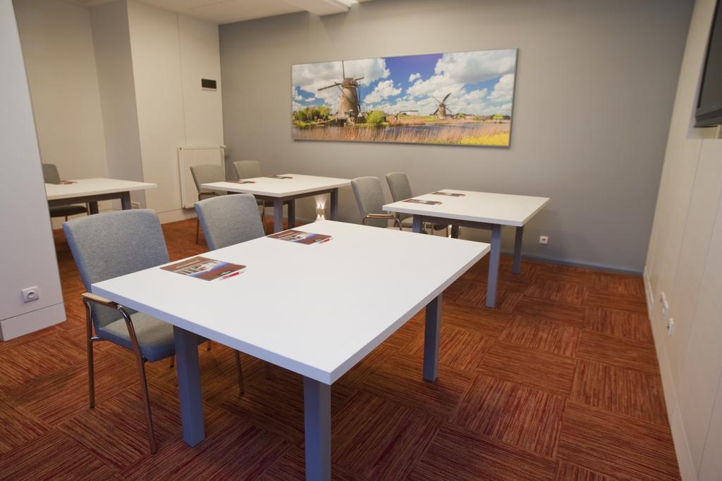 Eurohotel Swarzędz Kültér fotó