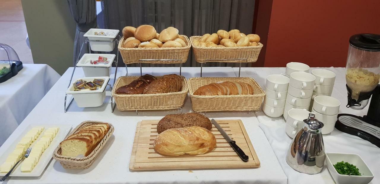 Eurohotel Swarzędz Kültér fotó